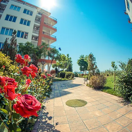 Riviera Szálloda Ravda