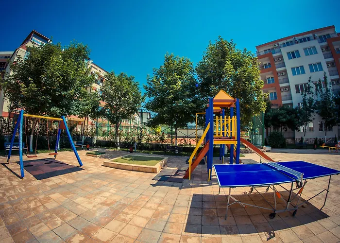 Riviera فندق رافدا