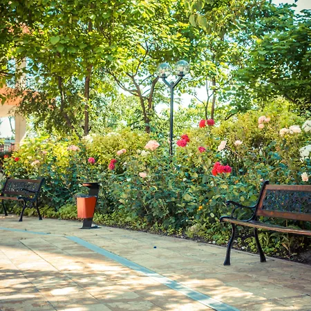 ホテル Riviera ラヴダ