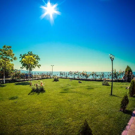 Riviera 4* ラヴダ