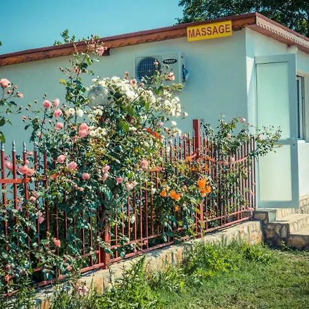 Riviera ホテル 4*