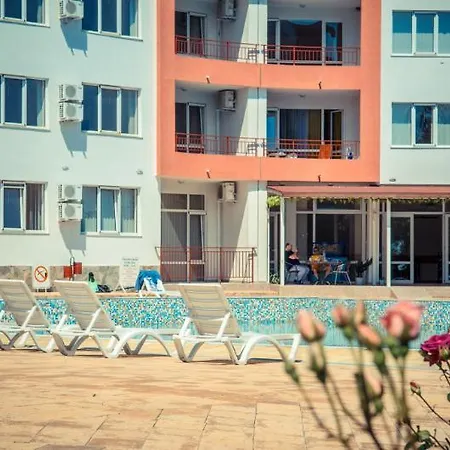 Riviera 4* ラヴダ